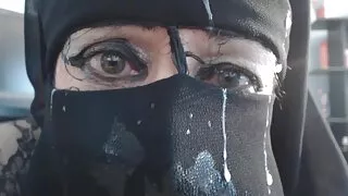 ایک بڑا ڈک سکس روسیه ای پر چڑھ گیا.