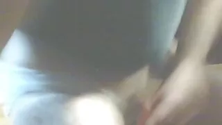 ایک گنجی jock ایک خوبصورتی سکسی دختران نوجوان روسی fucks اور اس کے بالوں پر نطفہ اتراتا ہے.