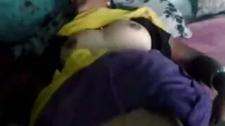 وہ ایک کھلاڑی کے سکس با زن روسی ساتھ جنسی تعلق رکھتا ہے.
