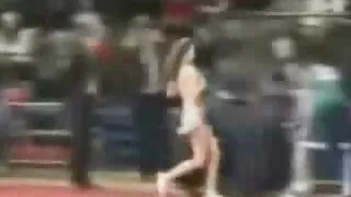 اس نے ایک نیگرو کو دوسرے فیلم سکسی روسی جدید میں بدل دیا ۔