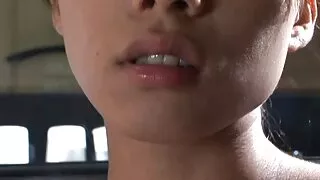 ایک گنجی عورت باورچی خانے میں دانلود سکس روسیه ای Negritos کے ساتھ fucks.