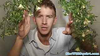 لڑکیوں چاٹ pussies حرکت سے سکس با زن روسی لطف اندوز.